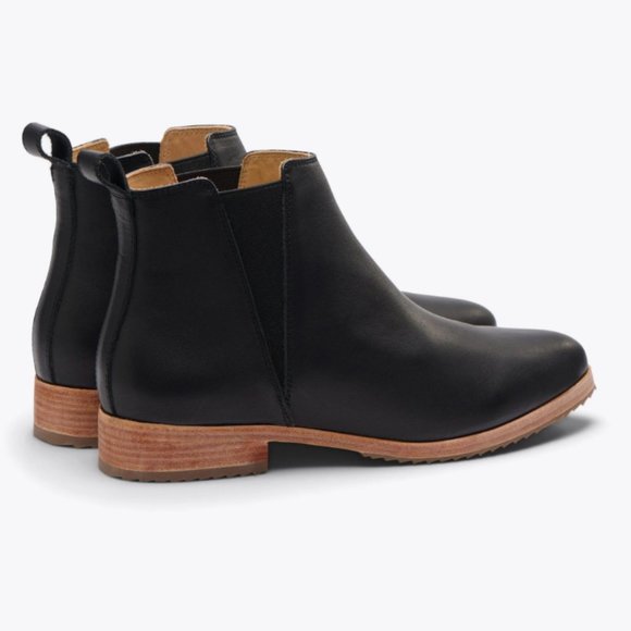 NWOT-Nisolo Classic Leather Chelsea Boot in Black - Picture 2 of 4